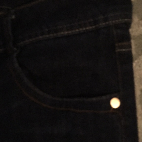 donated boutique jeans - Picture 6 of 9